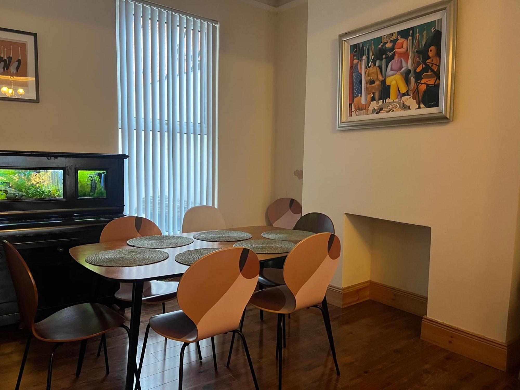 Gr8 Hostel At The Mount Белфаст Экстерьер фото