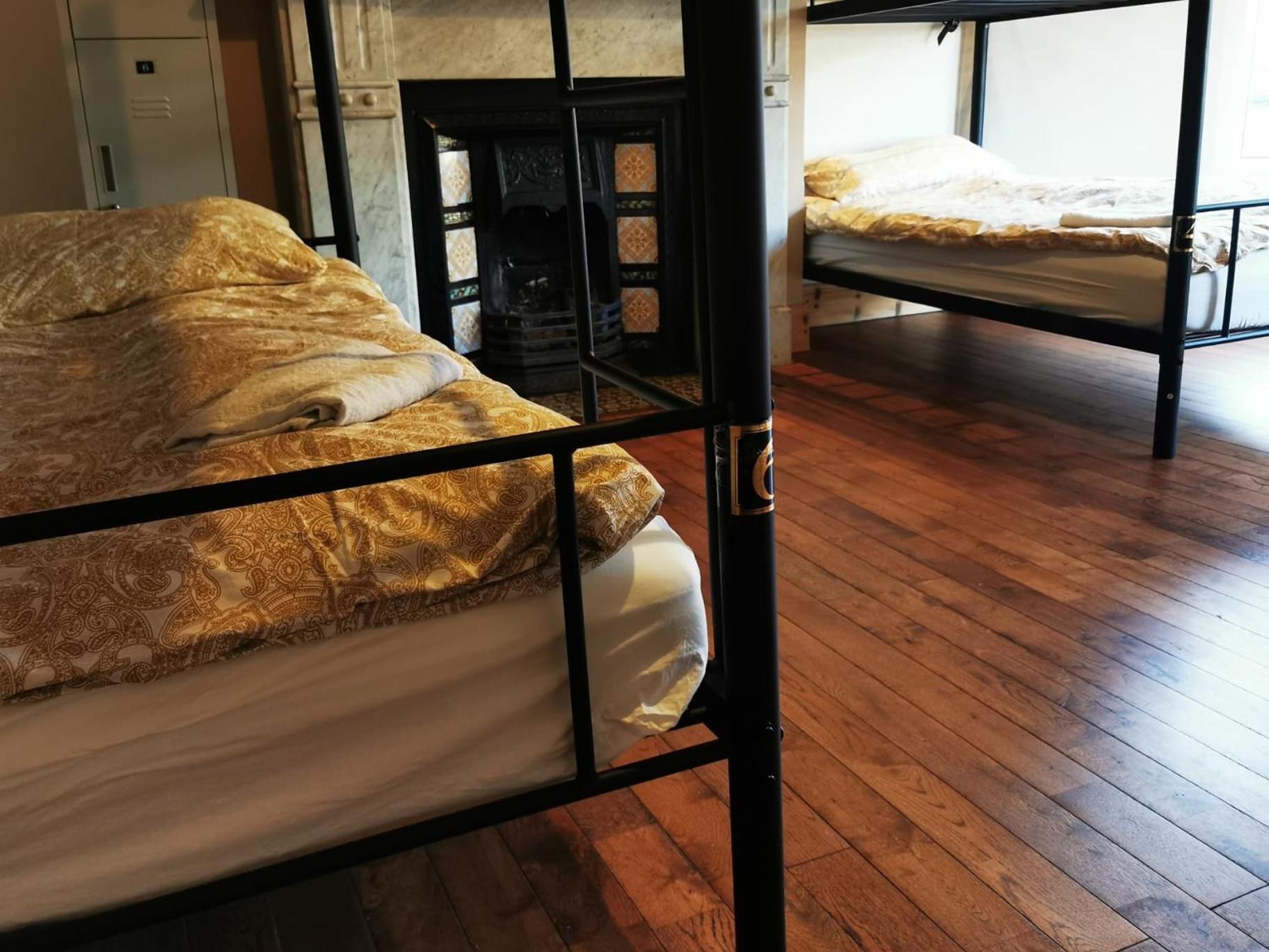 Gr8 Hostel At The Mount Белфаст Экстерьер фото